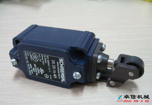 限位開關(guān)Z4V336-11Z-1593-7全網(wǎng)優(yōu)惠價(jià)格 限位開關(guān)Z4V336-11Z-1593-7全網(wǎng)優(yōu)惠價(jià)格
